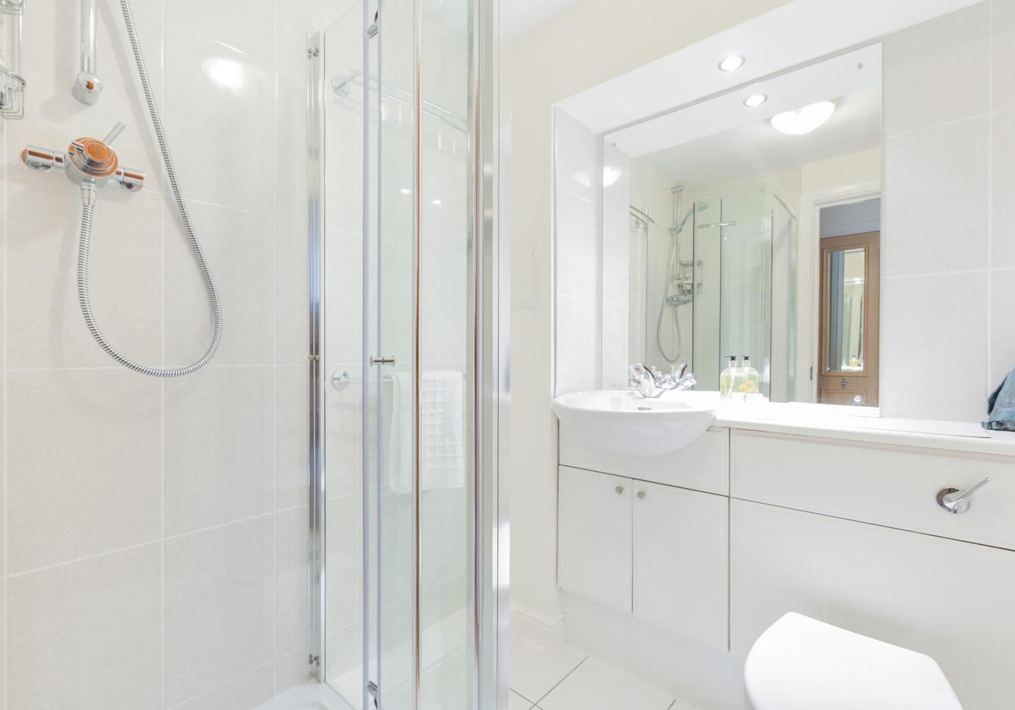 Old Tolbooth Wynd - 388 Apartment Единбург Екстериор снимка